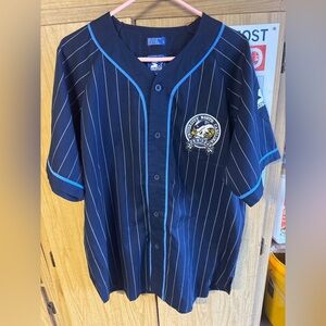 Starter Men’s Large UNC pinstriped button down jersey. Pre-owned